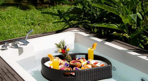 Bobocabin Ubud, Bali Resort in Tampaksiring