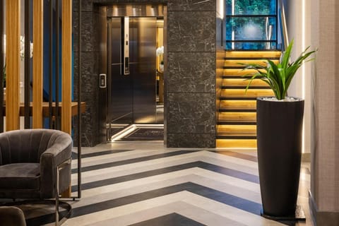 -- ESTE PARK HOTEL -- part of Urban Chic Luxury Design Hotels - Parking & Compliments - next to Shopping & Dining Mall Plovdiv Hotel in Plovdiv