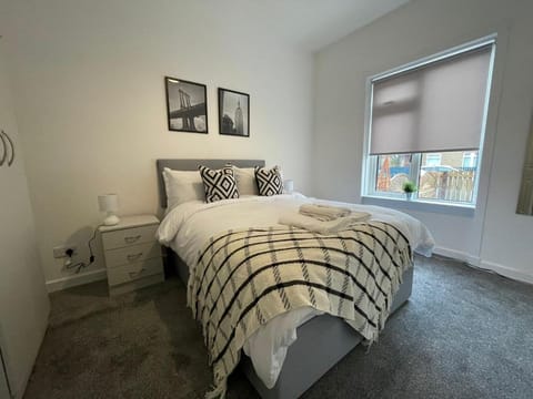 Cardonald House Vacation rental in Glasgow