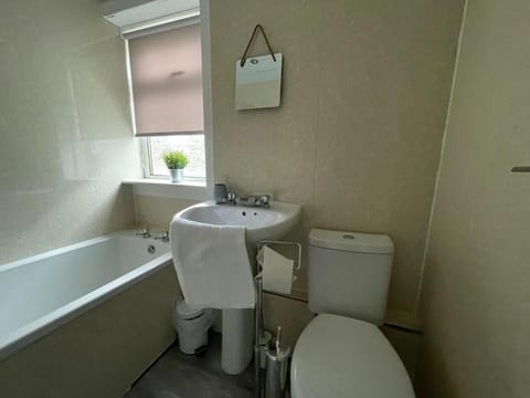 Cardonald House Vacation rental in Glasgow