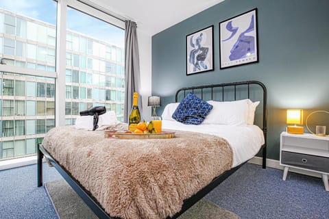 City Centre Apt -Free Parking, Fast Wifi & SmartTV Apartment in Milton Keynes