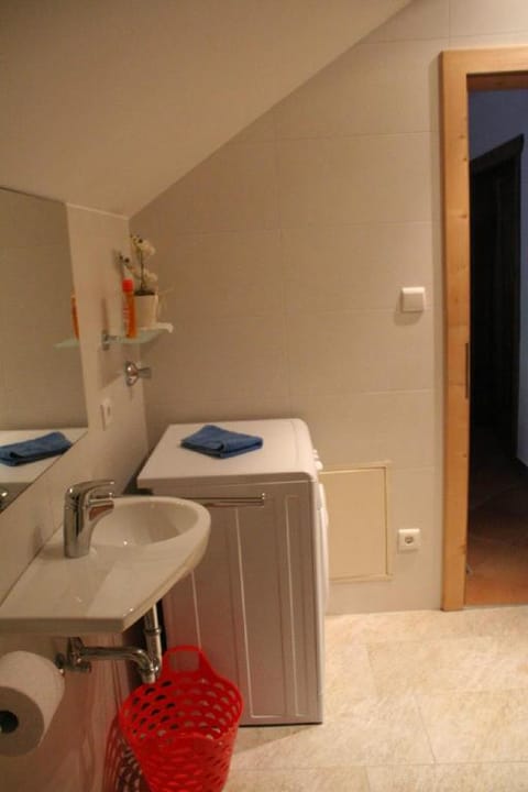 Ruhig gelegene Fewo - Sonnenseite von St. Ulrich Apartment in Ortisei