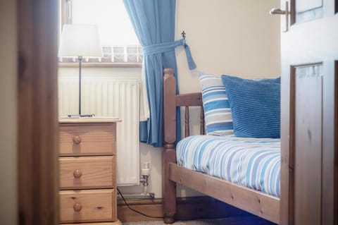 Fferm-Llong Cottage Ship Farm - 2 Bedroom -Rhossili Vacation rental in Wales