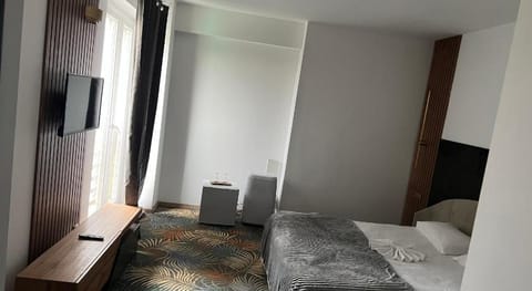 hotel Sydney Hotel in Craiova