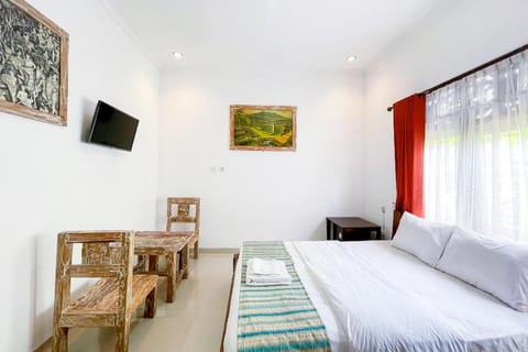 Men Bebas Homestay near Ubud Mitra RedDoorz Bed and Breakfast in Abiansemal