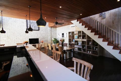 Villa Latour Villa in Kuta