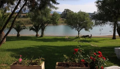 Blue Haven Beach Loft Apartment Villa in Gouvia