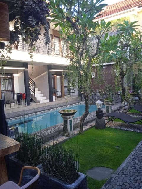 new kubu di bukit Apartment hotel in Kuta