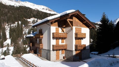 Italianway - Meralda 2 Apartment in Santa Caterina di Valfurva