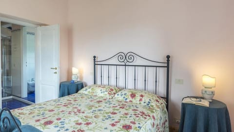 VILLA NINFEO 10+4, Emma Villas Apartment in Arezzo