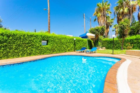Villa Fostira: Large Private Pool, Walk to Beach, A/C, WiFi, Eco-Friendly                            Apartment in Poli Crysochous