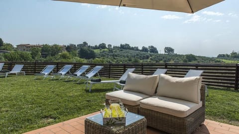 Casa Elia 4+2 in Palazzone Apartment in Umbria