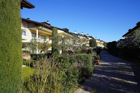 Resort Caesar C4 Sirmione Gardagate Apartment in Sirmione