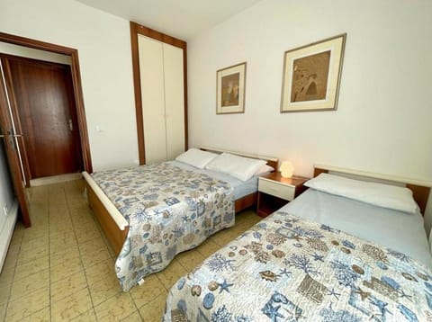 Apartment for five with balcony Apartment in Porto Santa Margherita