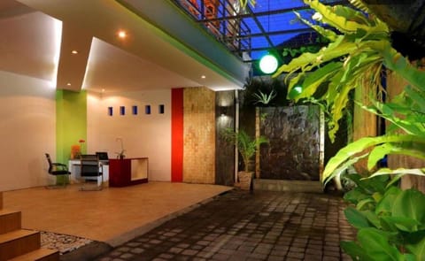 Valomia Guest House Apartment in Denpasar