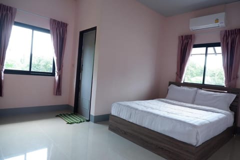 WS HOUSE KRABI Apartment in Krabi Changwat