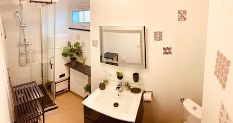 Grand appartement"Urban jungle" à10min d'Honfleur Apartment in Honfleur