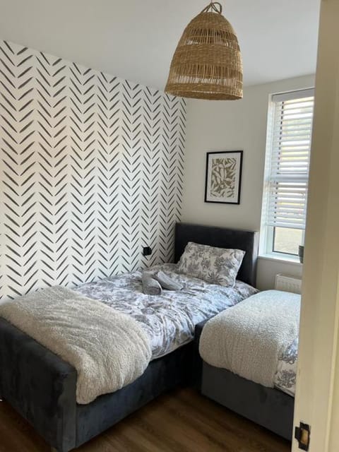 Somerset House Apartment in Northampton