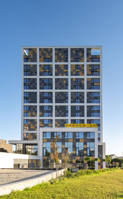 Hotel Campus 90 - Free Parking Hotel in Varna