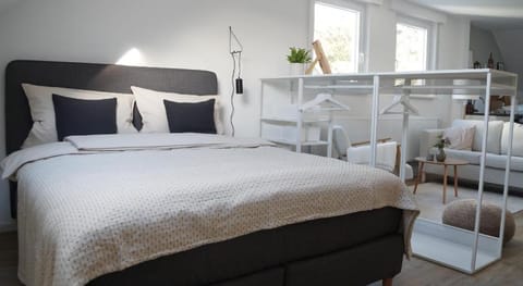 F&E - gemütliche & zentrumsnahe Unterkunft Apartment in Esslingen