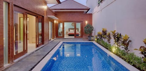 Tropical Villa 2BR  in Canggu Vacation rental in North Kuta