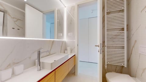 Villa Zoe: One-Bedroom Apartment - Private Pool  Apartment in Komiža