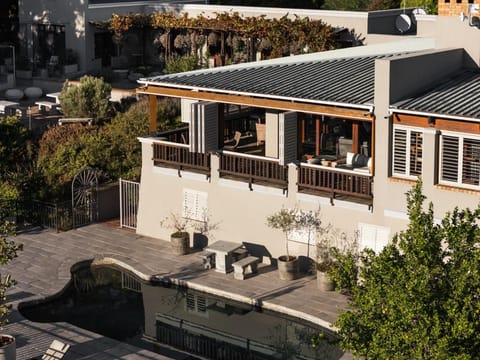 Avemore Olive Apartment - full Backup power Apartment in Stellenbosch