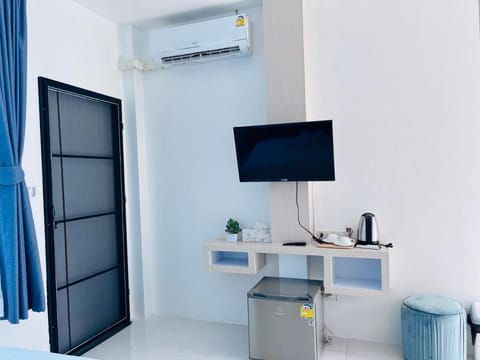 White Seaview Residence Hotel in Krabi Changwat