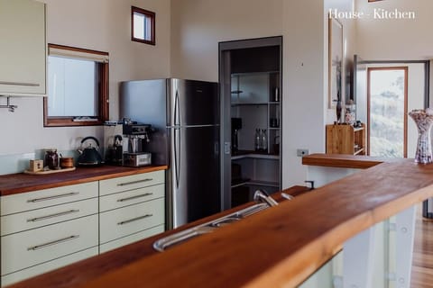 Miramar | Oceanfront Family Oasis | Total Privacy Vacation rental in Tasmania