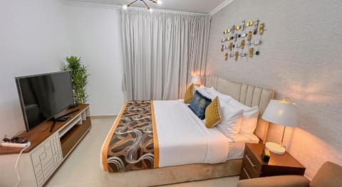 Cosmos Living Luxurious Studio Near Dubai Marina Apartment in Dubai