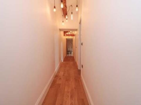 Chester House: Beautiful Cottage & Hot Tub Vacation rental in England