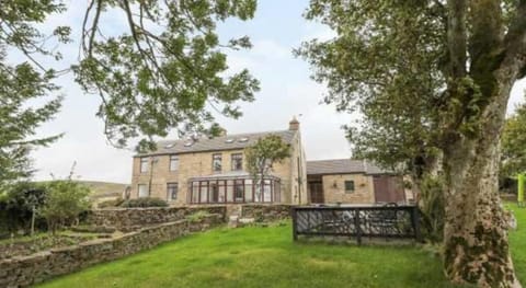 Chester House: Beautiful Cottage & Hot Tub Vacation rental in England