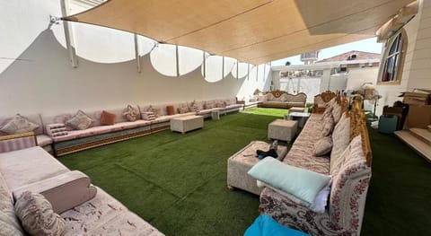 International-Abu Dhabi Hostel Villa Bed and Breakfast in Abu Dhabi