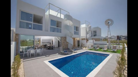 Protaras Vie Bleu Villa Vb14 New 3 bedroom villa in the center of Protaras Hotel in Protaras