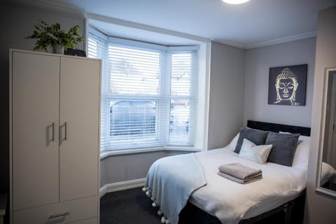 Central Studio Apartments in Stratford upon Avon Apartment in Stratford-upon-Avon