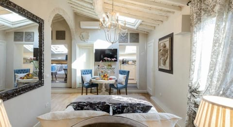 Moro Studio Suite in Lucca Apartment in Capannori