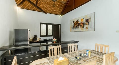 The Lavana Villa Abimanyu 2 Seminyak Hotel in Kuta