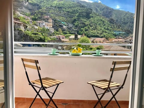 Trifoglio Apartment in S Pietro Apartment in Maiori