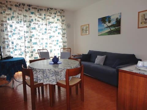 Apartment near the beach for 6 people by Beahost Rentals Apartment in Porto Santa Margherita