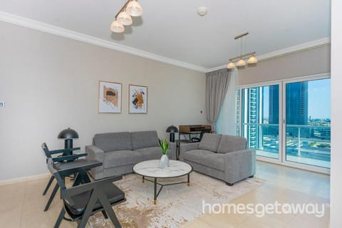 HomesGetaway-1BR Spacious Apartment inJLT-ClusterB Apartment in Dubai