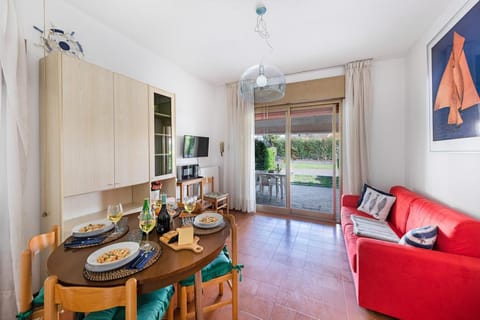 Splendid Apartment PT/1 sul lago by Wonderful Italy Apartment in Sirmione