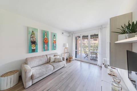 Artemisia 10 Apartment by Wonderful Italy Apartment in Sirmione