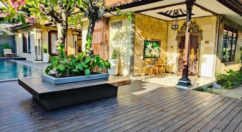 Rabasta Enjoy Kuta Hotel in Kuta