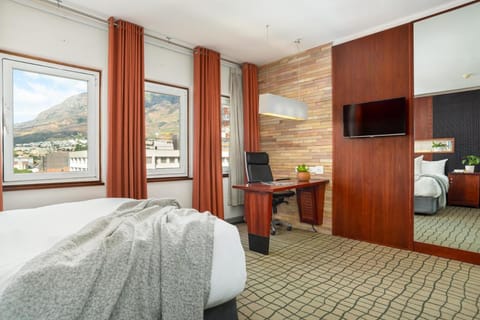 Neighbourgood East City Hotel in Cape Town