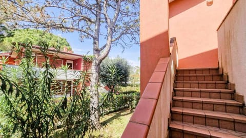 Cozy flat in residence with swimming pool-Beahost Apartment in Bibione