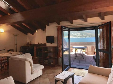 Vista fantastica fronte Lago di Como, La Splendida Vacation rental in Bellano