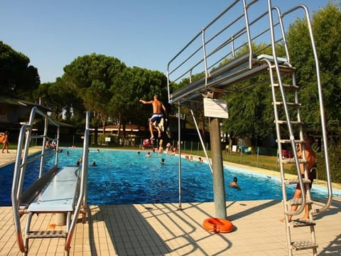 Family flat in a residence with 3 pools-Beahost Apartment in Bibione