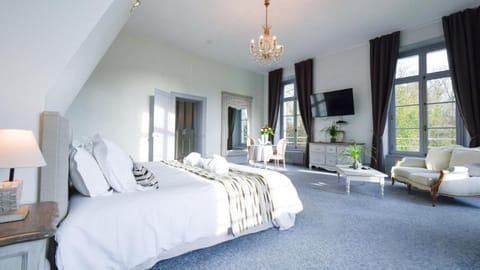 Chateau de Gezaincourt Vacation rental in Hauts-de-France