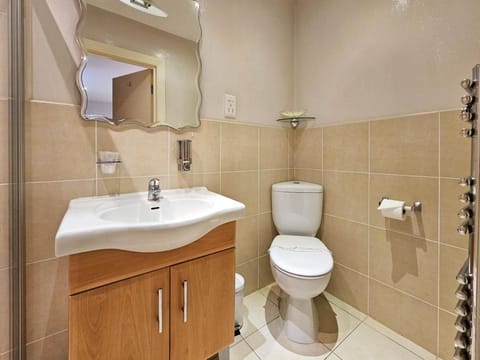 Pearl Suite Apartment in Blackpool