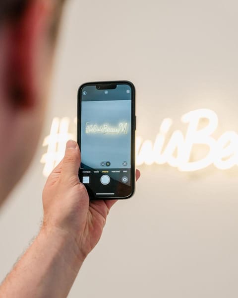 Beau M Paris Hostel in Paris